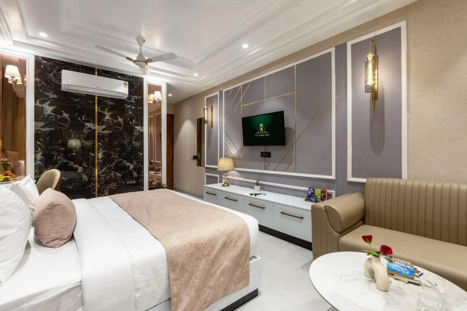 Hotel The Prithvi Delhi Airport With Airport Transsfer