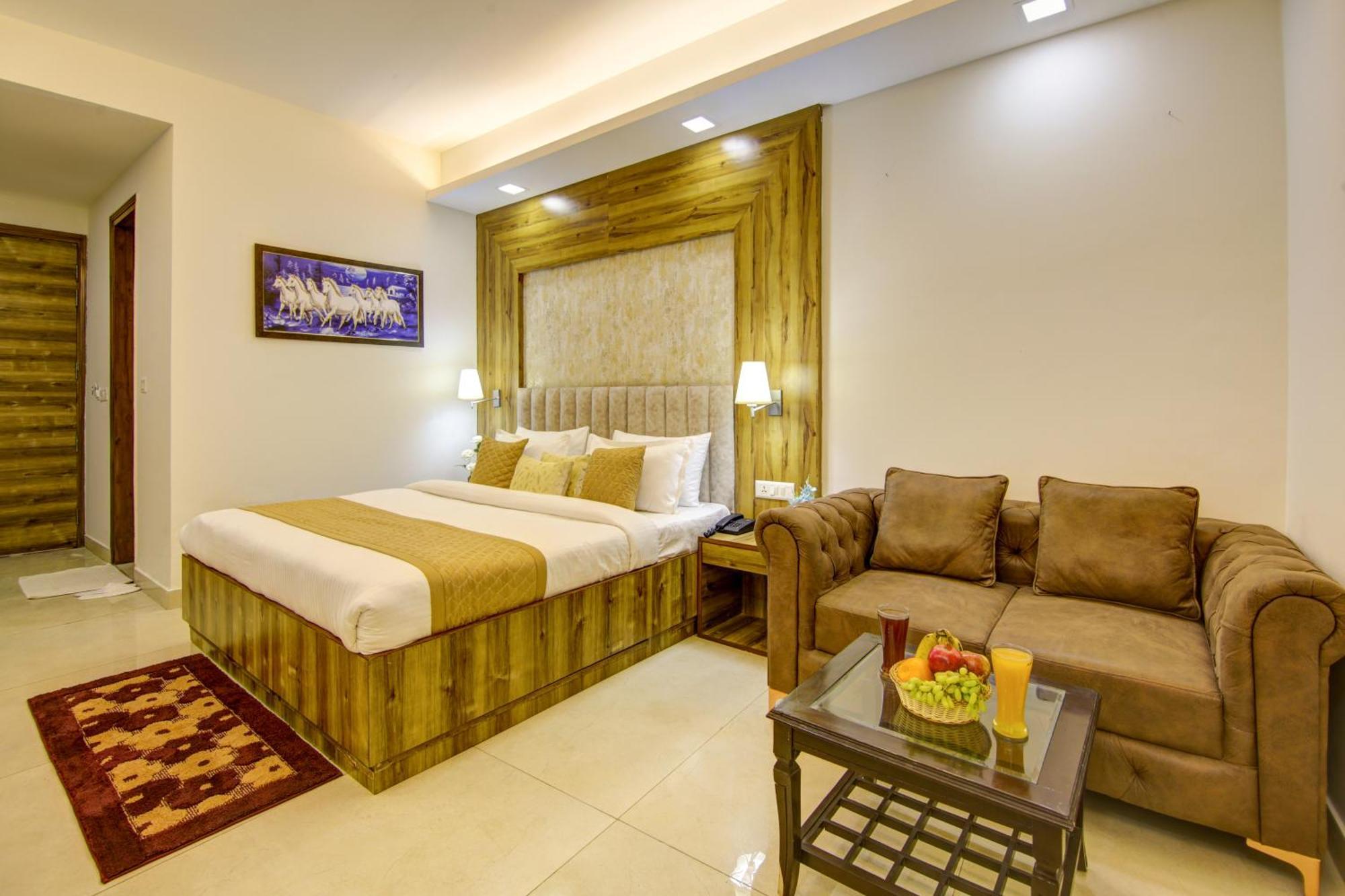 The Prithvi Delhi Airport With Airport Transsfer 4* New Delhi